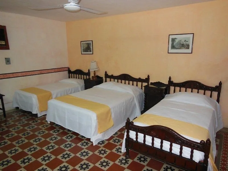 ***  Hotel Posada Toledo & Galeria Mérida Mexico